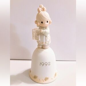 🏷️NWT Precious Moments Christmas Figurine Bisque Bell New In Box 1992 Vintage